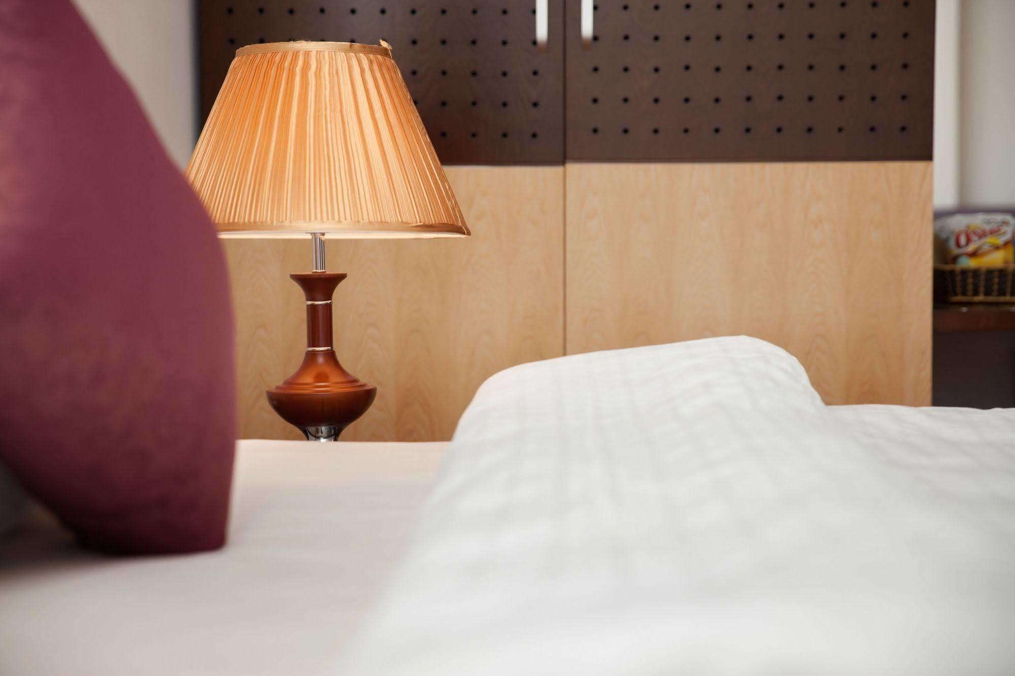 Tu Sakura Hotel Hanoï Extérieur photo