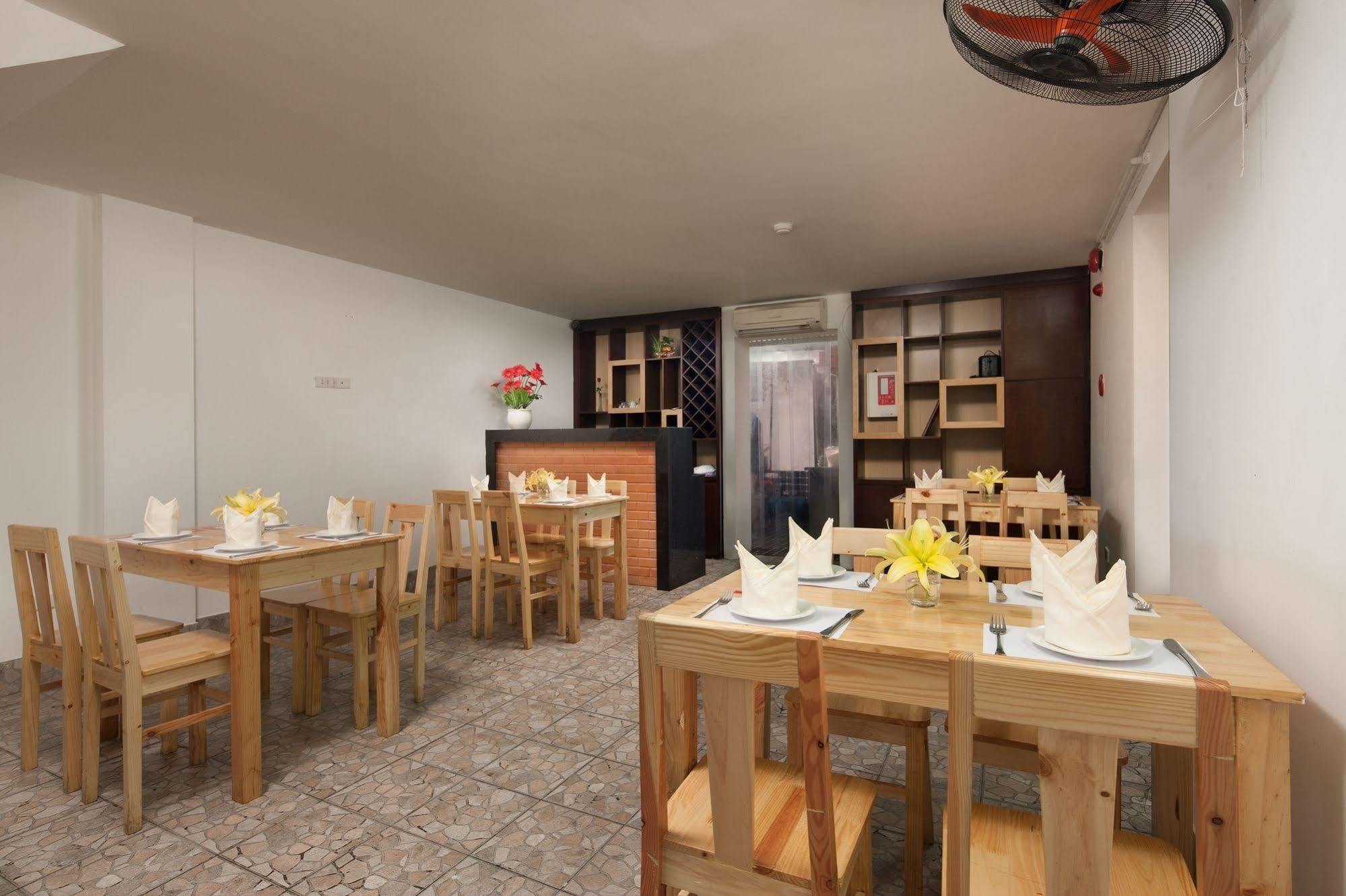 Tu Sakura Hotel Hanoï Extérieur photo